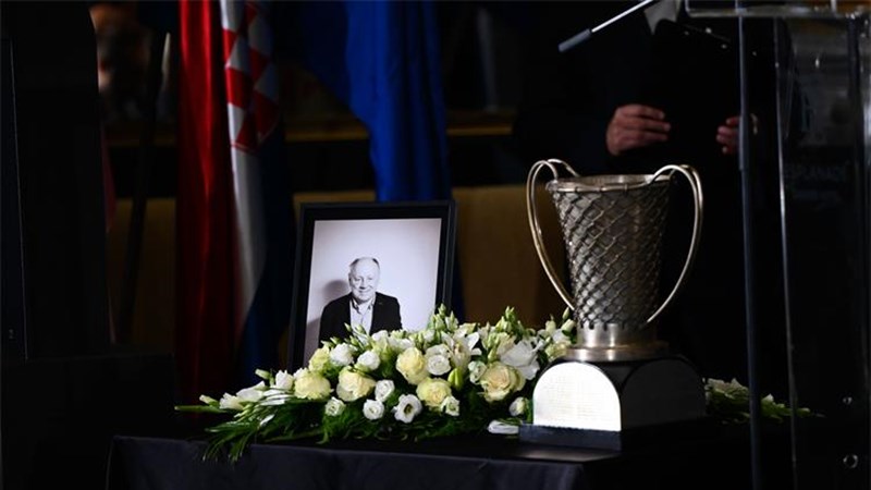 Ostavština Mirka Novosela inspiracija je za sve današnje i buduće košarkaše, to je jedan od stupova hrvatskog sporta